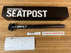 Race Face Next Sattelstütze 30,9mm / 400mm Black Carbon