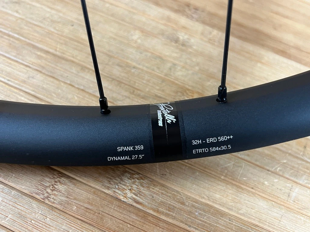 Spank 359 Vibrocore Hinterrad 27,5" Schwarz BOOST 148x12mm Laufrad 8 Spank 359 Vibrocore Hinterrad 27,5" Schwarz BOOST 148x12mm Laufrad – Bild 6