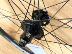 Spank 350 Vibrocore Hinterrad 29" Schwarz BOOST 148x12 Laufrad -Reverse Verkäufe IMG 7841 faf01104 db3b 4813 ba92 8a37d05a919e