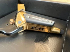 TRP DH-R EVO GOLD HD-M846 Bremse HR Hebel Rechts 20 TRP DH-R EVO GOLD HD-M846 Bremse HR Hebel Rechts -Reverse Verkäufe IMG 7877 1b54363f 426f 4f47 b831 443688706337