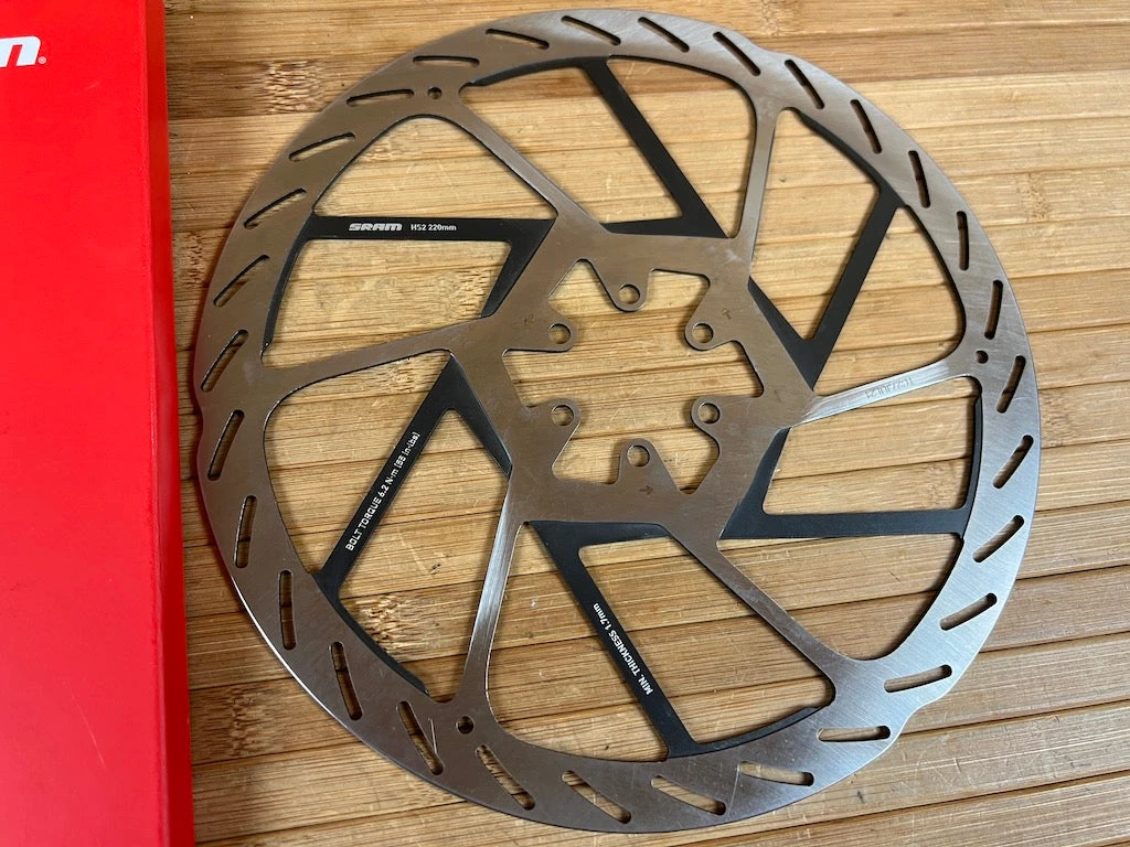 SRAM HS2 Disc / Bremsscheibe 220mm 6-Loch 4 SRAM HS2 Disc / Bremsscheibe 220mm 6-Loch – Bild 2