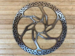 Intend Massive Disc / Bremsscheibe 180mm / 2.3mm