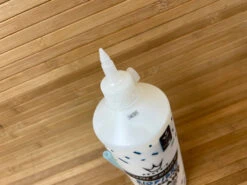 Peaty's Holeshot BioFibre Tubeless Tire Sealant 1L Dichtmilch 14 Peaty's Holeshot BioFibre Tubeless Tire Sealant 1L Dichtmilch -Reverse Verkäufe IMG 8372 8d58721d 0ceb 4a09 a2d8 261356e276c5