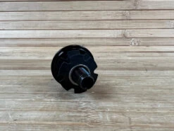 Reverse Steuersatzkappe Barspin TopCap Zur Leitungsdurchführung -Reverse Verkäufe IMG 8455 7d794000 85d6 4bd9 8f99 b45243d8e35f