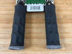 ODI MTB Griffe F-1 Series Dread Lock Lock-On 2.1 Schwarz -Reverse Verkäufe IMG 8645 437c338b 5642 42a6 be07 e2bed6347b4f