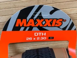 Maxxis DTH Tanwall Reifen 26 X 2.3 EXO Faltbar -Reverse Verkäufe IMG 8773