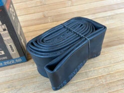 Maxxis Schlauch 29" 2.2/2.5 FV Freeride Presta 48mm -Reverse Verkäufe IMG 8782