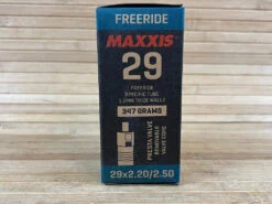 Maxxis Schlauch 29" 2.2/2.5 FV Freeride Presta 36mm -Reverse Verkäufe IMG 8790