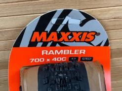 Maxxis Rambler Tanwall Reifen 700 X 40C EXO TR Gravel 8 Maxxis Rambler Tanwall Reifen 700 X 40C EXO TR Gravel -Reverse Verkäufe IMG 8801