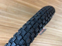 Maxxis Holy Roller Reifen 24 X 2.4 MaxxPro 60TPI Single Ply 11 Maxxis Holy Roller Reifen 24 X 2.4 MaxxPro 60TPI Single Ply -Reverse Verkäufe IMG 8851 717b458c c11d 44ce 8d15 7b752d6e2b7b