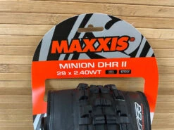 Maxxis Minion DHR II Reifen 29 X 2.4 EXO TR -Reverse Verkäufe IMG 8879 75f3077c d83c 49bb ad6a 89153e8098a6