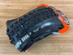 Maxxis Minion DHF Reifen 29 X 2.6 EXO TR -Reverse Verkäufe IMG 8921 a7899035 e616 46c7 8c41 84a8c20e8443