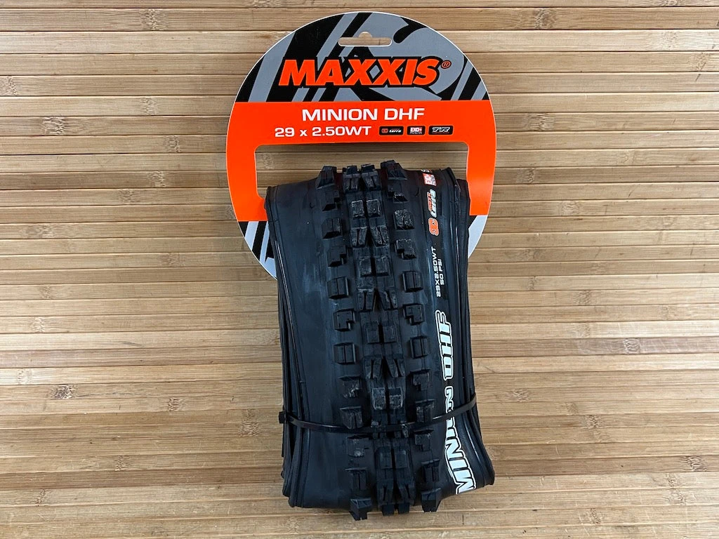 Maxxis Minion DHF Reifen 29 X 2.5 EXO+ TR 3C Maxx Terra 3 Maxxis Minion DHF Reifen 29 X 2.5 EXO+ TR 3C Maxx Terra