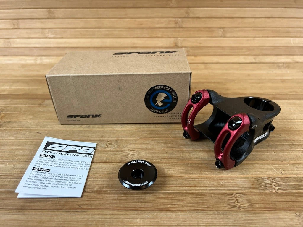 Spank Split Stem / Vorbau Schwarz / Rot 31,8mm / 48mm 3 Spank Split Stem / Vorbau Schwarz / Rot 31,8mm / 48mm