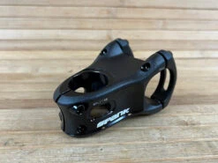 Spank Split Stem / Vorbau Black 31,8mm / 48mm 16 Spank Split Stem / Vorbau Black 31,8mm / 48mm -Reverse Verkäufe IMG 8999 b12a875b b5a5 4c6f a2aa acef6fa290d1