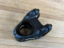 Spank Split Stem / Vorbau Black 31,8mm / 33mm -Reverse Verkäufe IMG 9011 b5b69728 9375 4fc1 b012 4f3e3eac1387