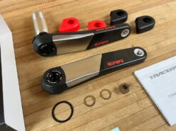 Race Face ERA Carbon Kurbel 170mm Rot 136er Achse -Reverse Verkäufe IMG 9020