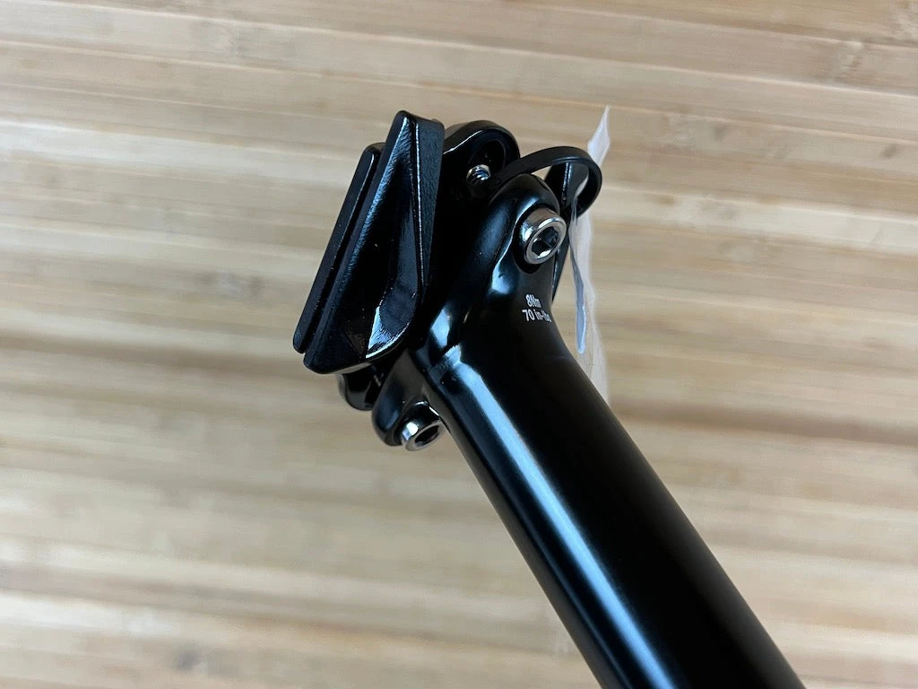 Race Face Aeffect R Dropper Post 150mm Hub / 30,9mm Variostütze 7 Race Face Aeffect R Dropper Post 150mm Hub / 30,9mm Variostütze – Bild 5