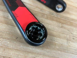 Race Face ERA Carbon Kurbel 170mm Rot 136er Achse -Reverse Verkäufe IMG 9028 3e00c5d1 8aff 4dfe a94f 0cfcea19129c