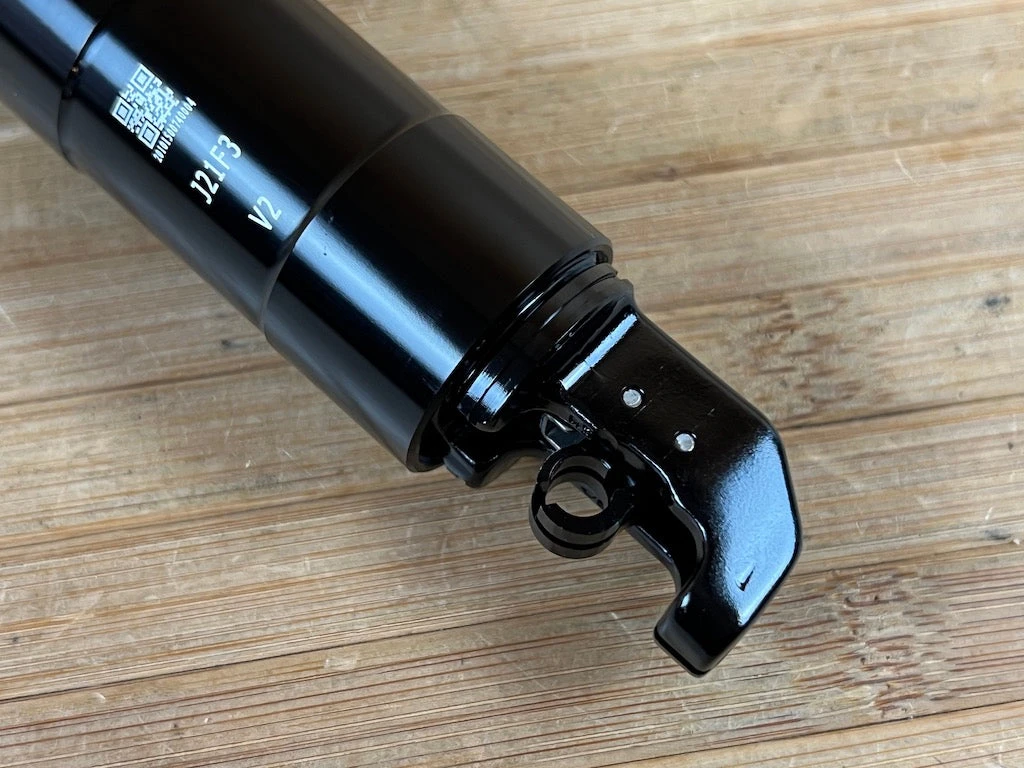 Race Face Aeffect R Dropper Post 150mm Hub / 30,9mm Variostütze 10 Race Face Aeffect R Dropper Post 150mm Hub / 30,9mm Variostütze – Bild 8