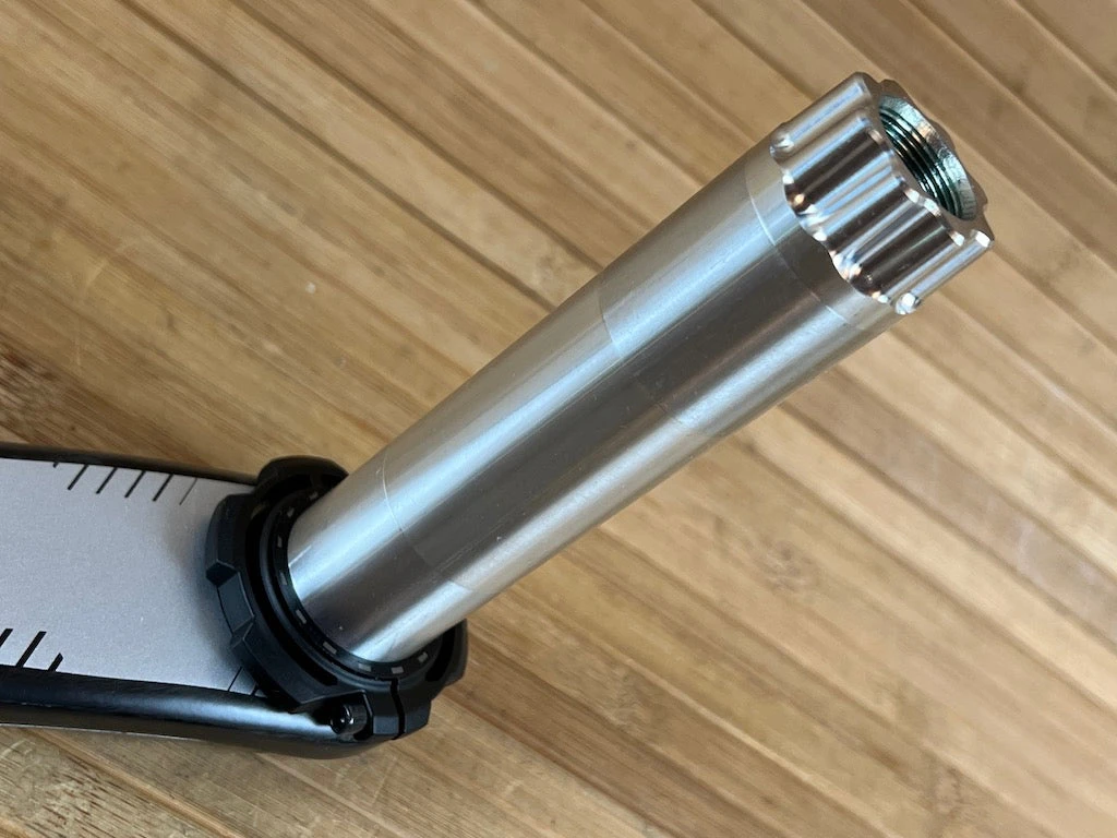 Race Face ERA Carbon Kurbel 165mm Schwarz 136er Achse 8 Race Face ERA Carbon Kurbel 165mm Schwarz 136er Achse – Bild 6