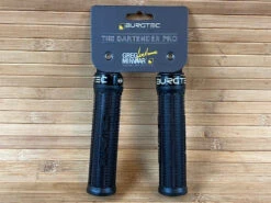 Burgtec The Bartender Pro Lock On Griffe Schwarz Greg Minnaar