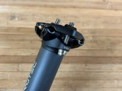 Burgtec Xpress Carbon Sattelstütze 31.6 -Reverse Verkäufe IMG 9102