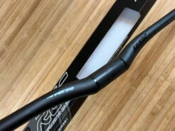 Reverse Seismic Carbon Lenker 810mm Black / Stealth -Reverse Verkäufe IMG 9165