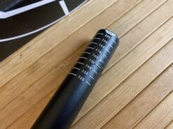 Reverse Nico Vink 810mm Ø31,8mm/35mm Erhöhung Lenker -Reverse Verkäufe IMG 9176