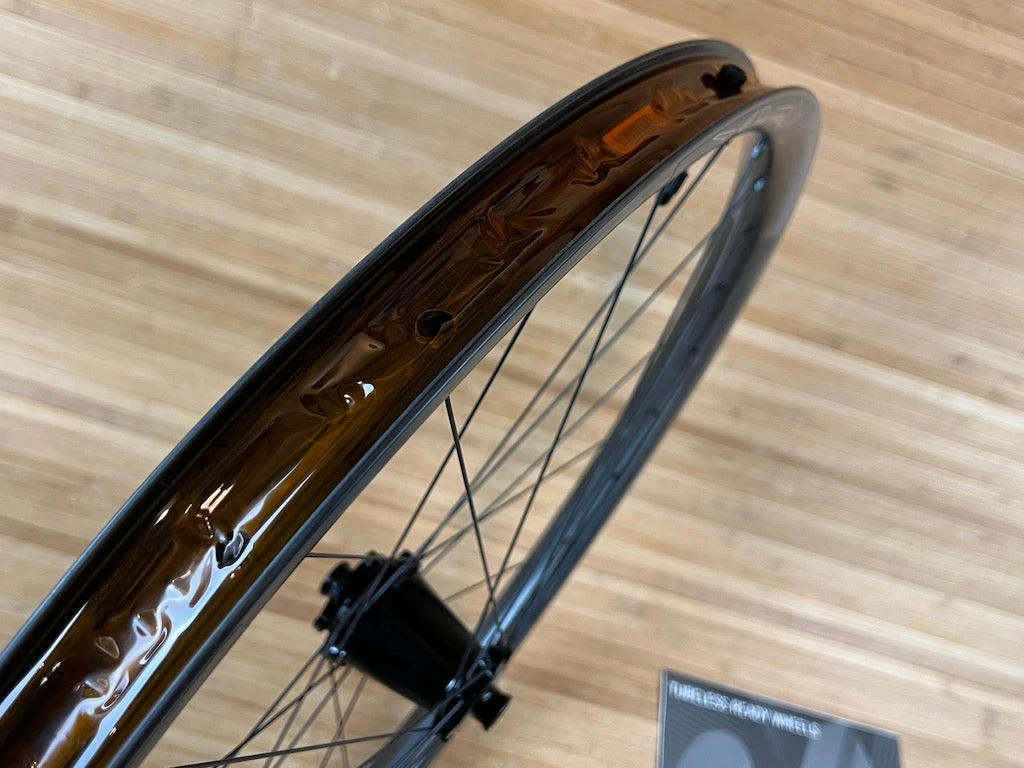 Race Face Next R 31 Carbon Vorderrad VR 29" Boost Schwarz 7 Race Face Next R 31 Carbon Vorderrad VR 29" Boost Schwarz – Bild 5