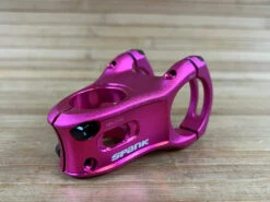 Spank Split Stem / Vorbau Pink 35mm / 45mm -Reverse Verkäufe IMG 9463