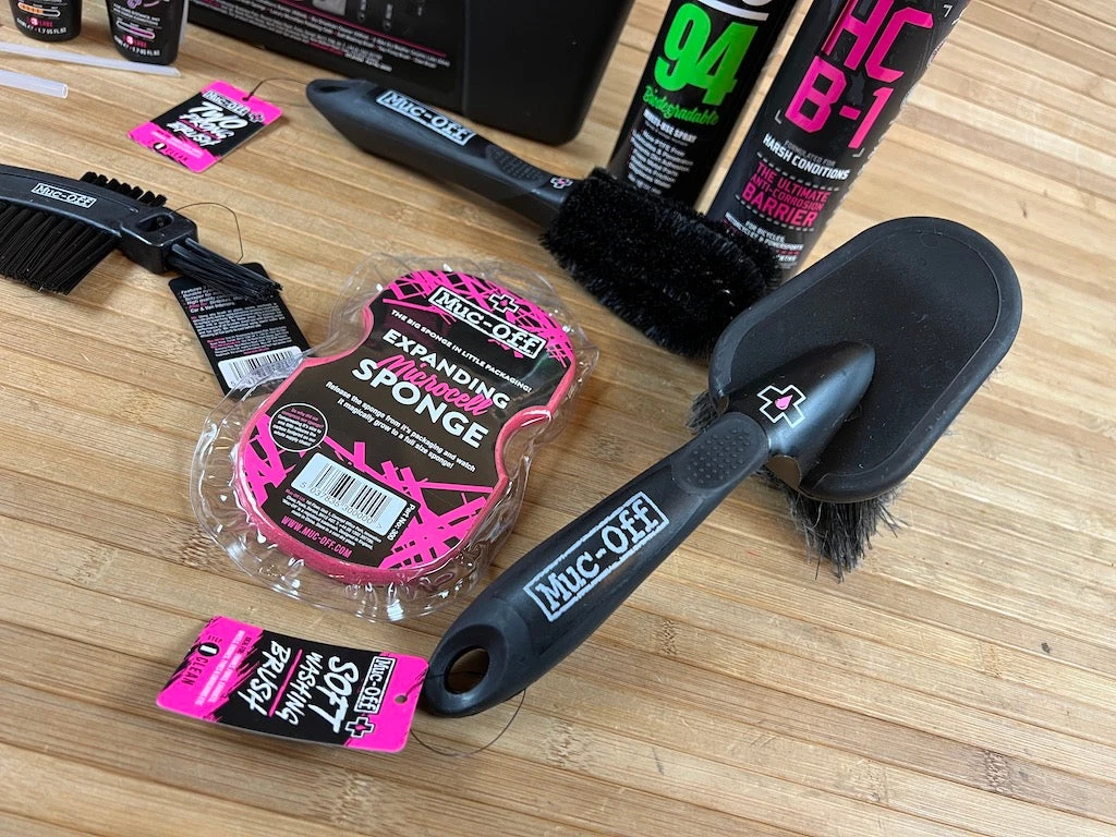 Muc-Off Muc Off Ultimate E-Bike Kit (Tool Box) Reiniger Set 7 Muc-Off Muc Off Ultimate E-Bike Kit (Tool Box) Reiniger Set – Bild 5