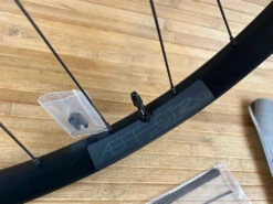 Race Face Aeffect R 30 Hinterrad HR 29" Boost Schwarz Shimano HG -Reverse Verkäufe IMG 9682 fc3cce54 d435 4cea 81ce 0f9ce3d314ad