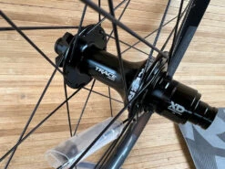 Race Face Aeffect R 30 Hinterrad HR 27,5" Super Boost Schwarz 157 X 12mm -Reverse Verkäufe IMG 9700 1c2950dd d4a3 4695 bbaf 8921f8b8b1ae