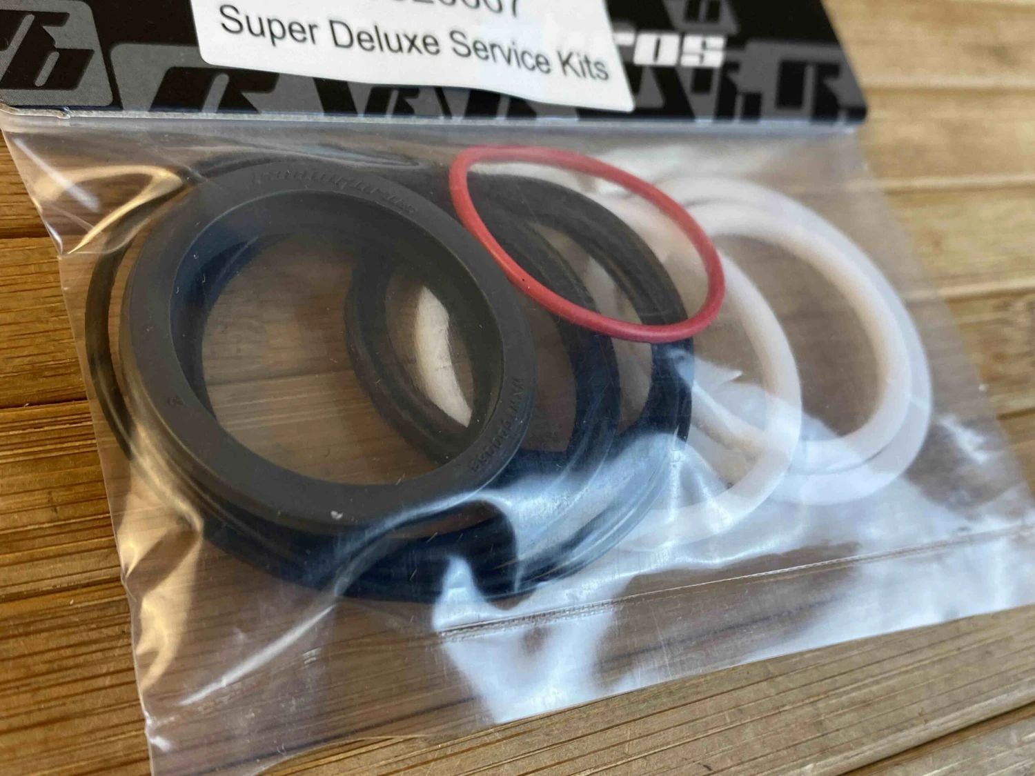 Racingbros Performance Dichtungskit RockShox SuperDeluxe Air/ Deluxe 5 Racingbros Performance Dichtungskit RockShox SuperDeluxe Air/ Deluxe – Bild 3