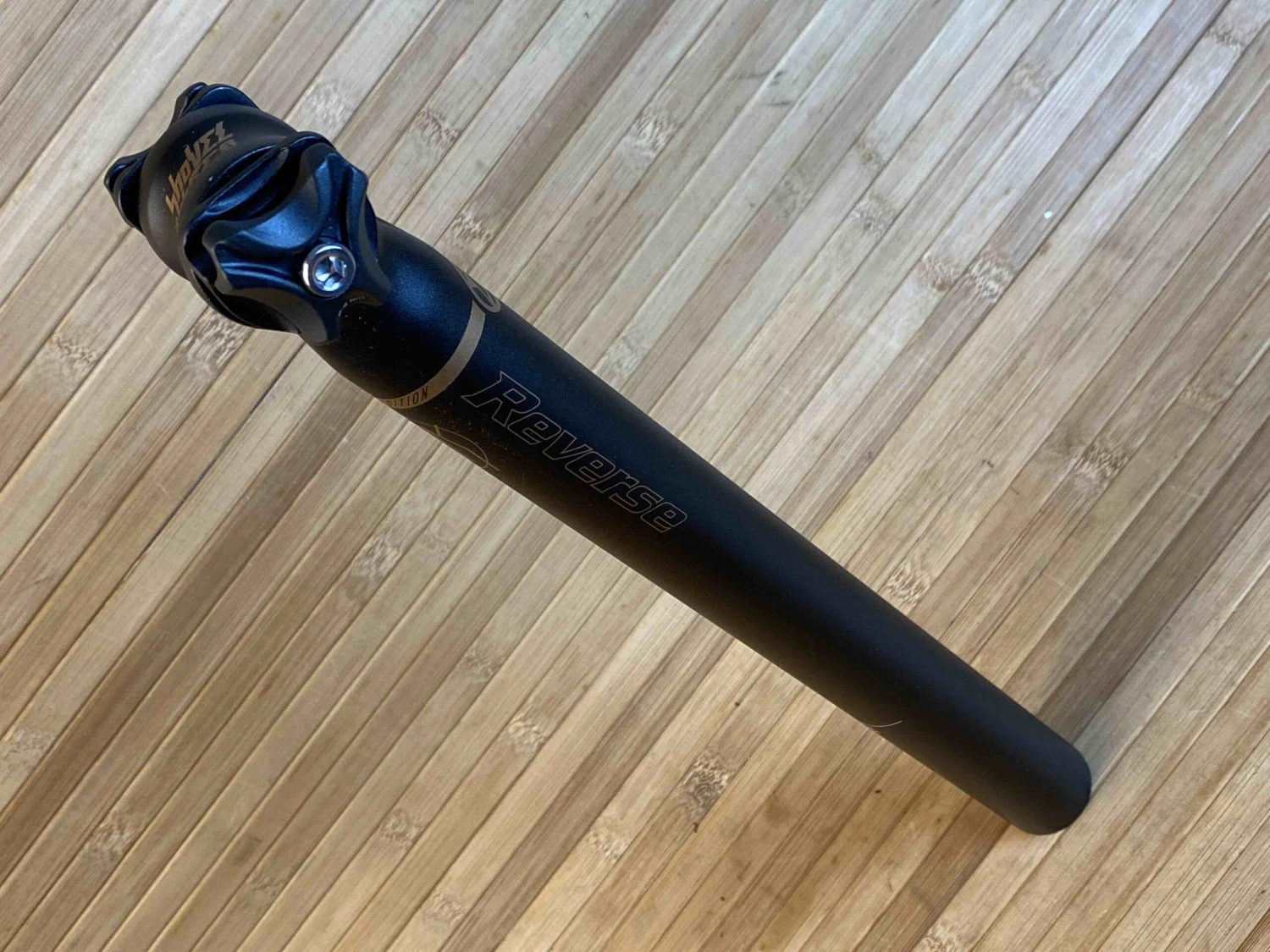 Reverse Nico Vink Ø31,6mm/350mm (Schwarz/Kupfer) Sattelstütze 4 Reverse Nico Vink Ø31,6mm/350mm (Schwarz/Kupfer) Sattelstütze – Bild 2