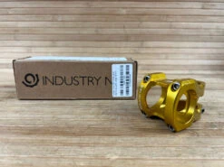 Industry-nine Industry Nine A35 Vorbau Gold 32mm