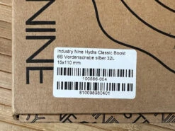 Industry-nine Industry Nine Hydra Classic Boost 6B Vorderradnabe Silber 32 Loch 110x15 -Reverse Verkäufe IMG 9930 f3d490d5 bb65 4744 923c 0e4cdc9f6346