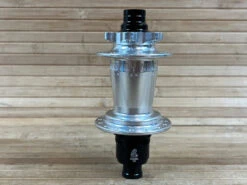 Industry-nine Industry Nine Hydra Classic Boost 6B Hinterradnabe Silber 148x12 / 32 Loch XD