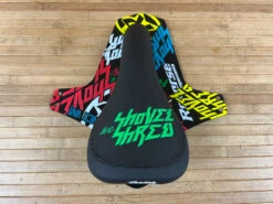 Reverse Nico Vink - Shovel & Shred Sattel Green Inkl. Mudguard