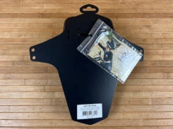 Reverse Nico Vink - Shovel & Shred Sattel Green Inkl. Mudguard -Reverse Verkäufe IMG 9982 56a67d7f 9dbf 4776 b29e 098dbfb08719